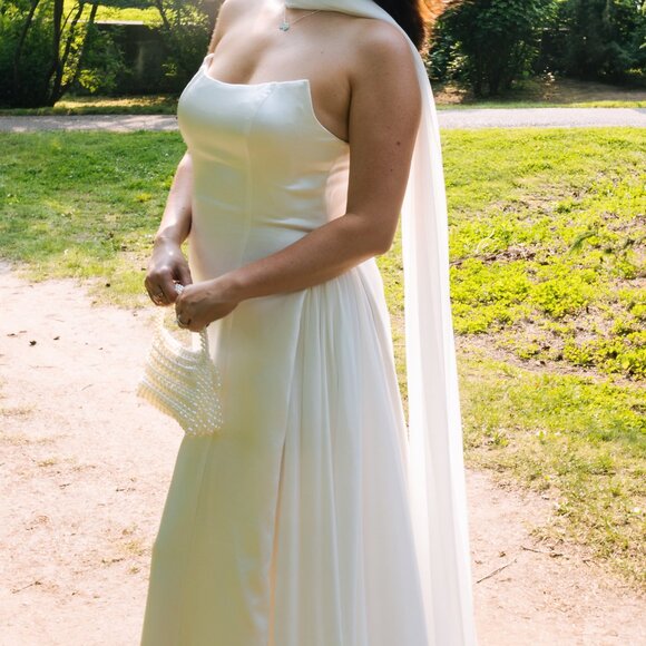 MESHKI Rosella Satin White Dress - Picture 3 of 3